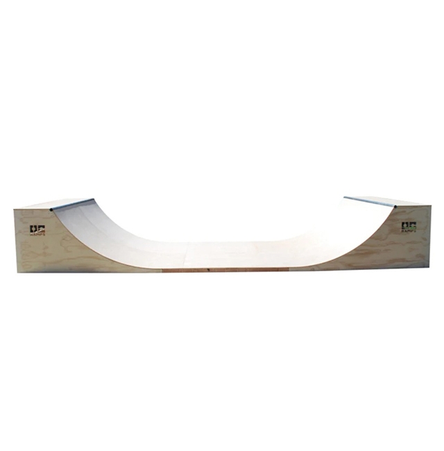 半管坡道 – 8' 寬