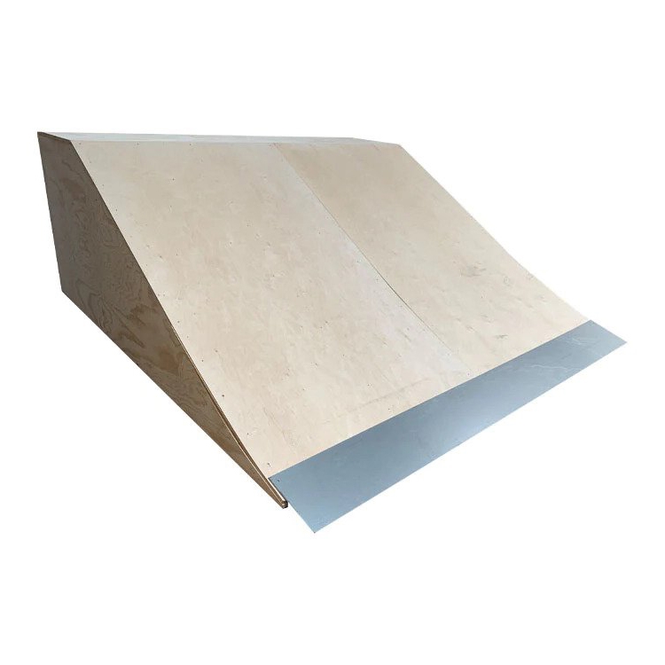 銀色型板滑板坡道